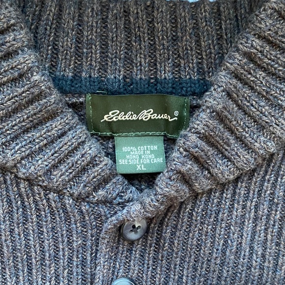 Eddie Bauer Men's Brown Crewneck Sweater - Picture 3 of 4
